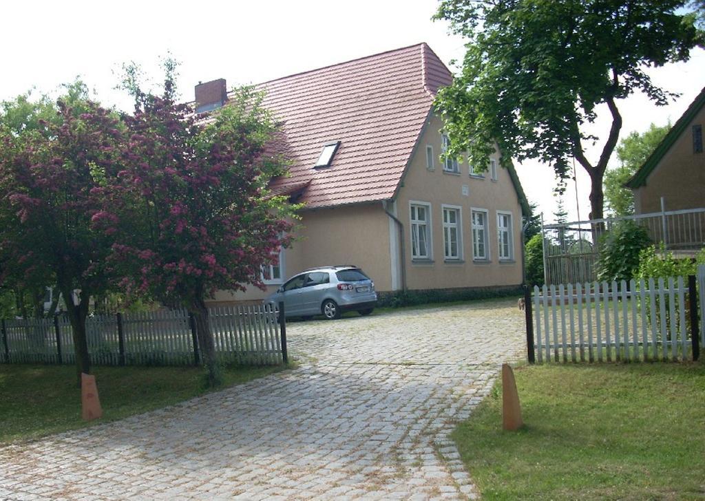 Ferienwohnung Marienkaefer Wulkow  エクステリア 写真